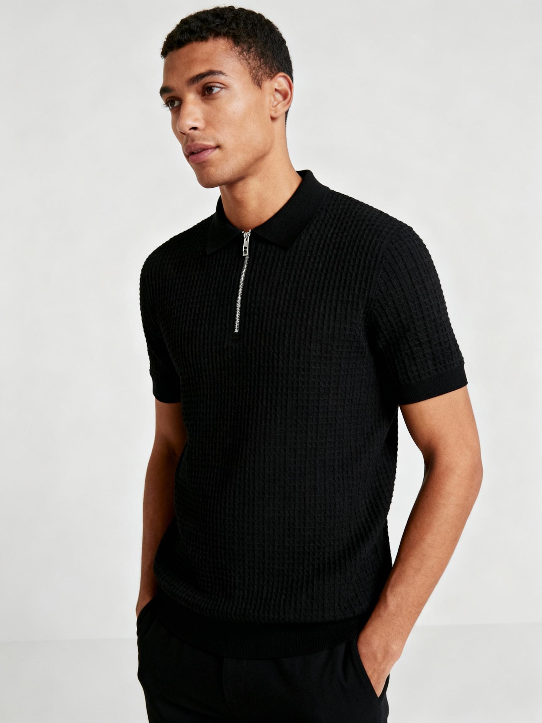 BLACK - MENS HALF SLEEVES ZIPPER POLO